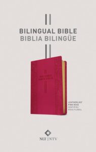 Portada de Biblia Bilingue NTV rosada - ISBN 9798400500794